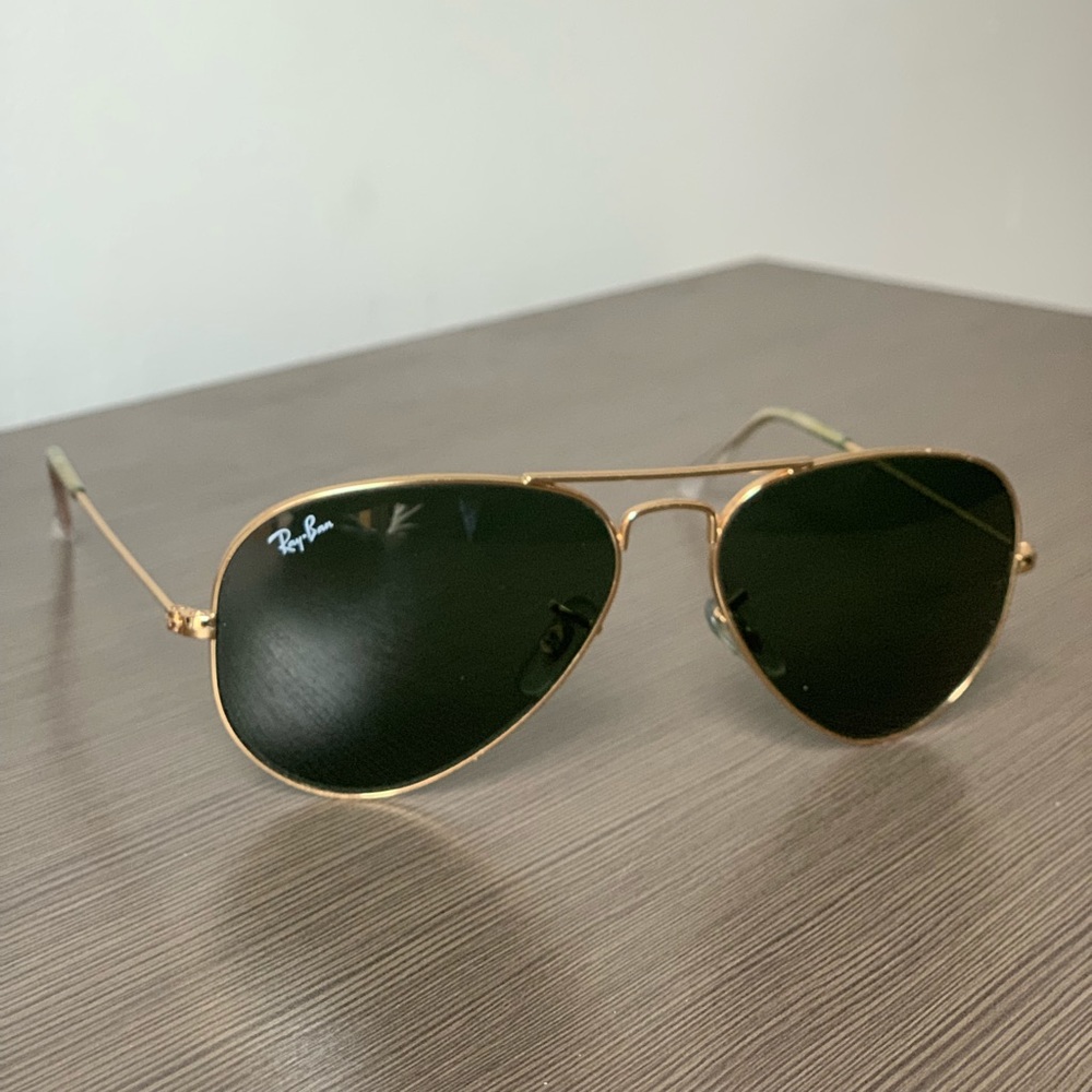 Women’s Ray Ban Aviator Sunglasses